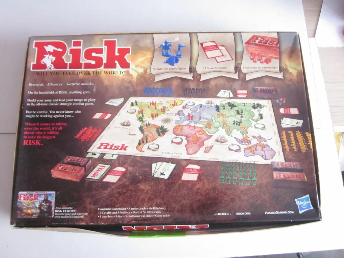 Risk The Game of Strategic Conquest Hasbo 2015 - Image 2