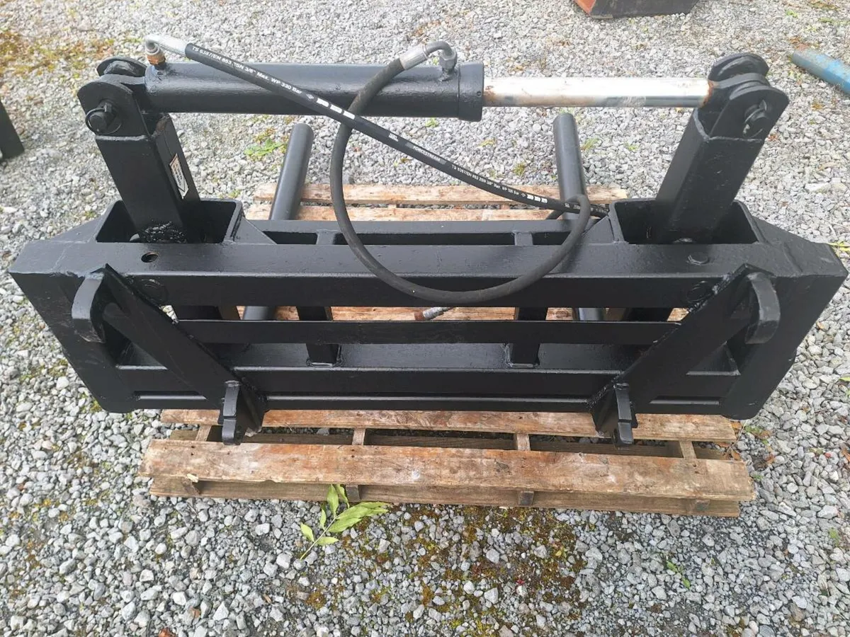 Hydraulic Bale Handler - Image 3