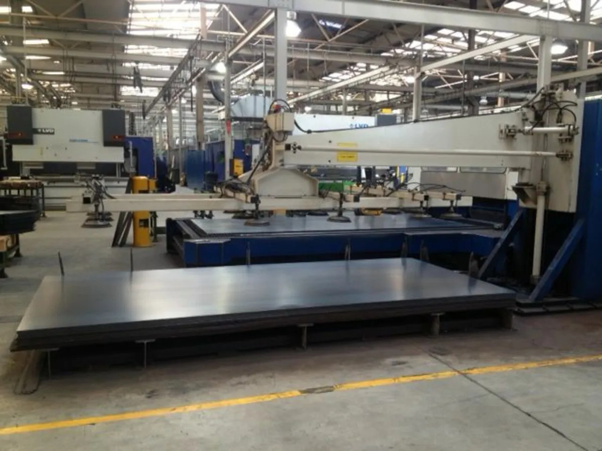 Trumpf Trumatic L4030 Laser & Loader - Image 4