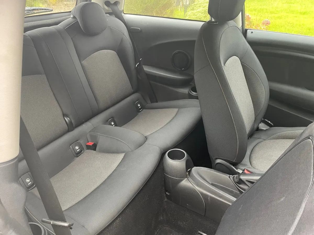 Mini One 2016  1.2  Low Mileage (37,310 miles) - Image 3