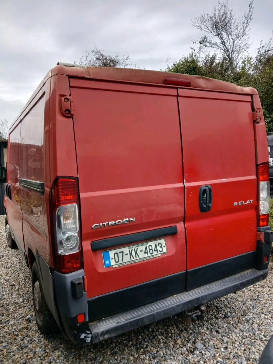 Van - Image 3