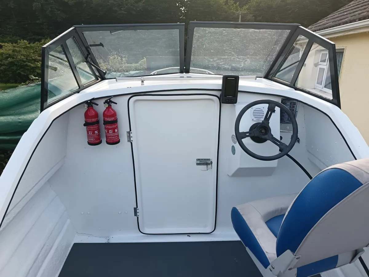 Boat - Image 3