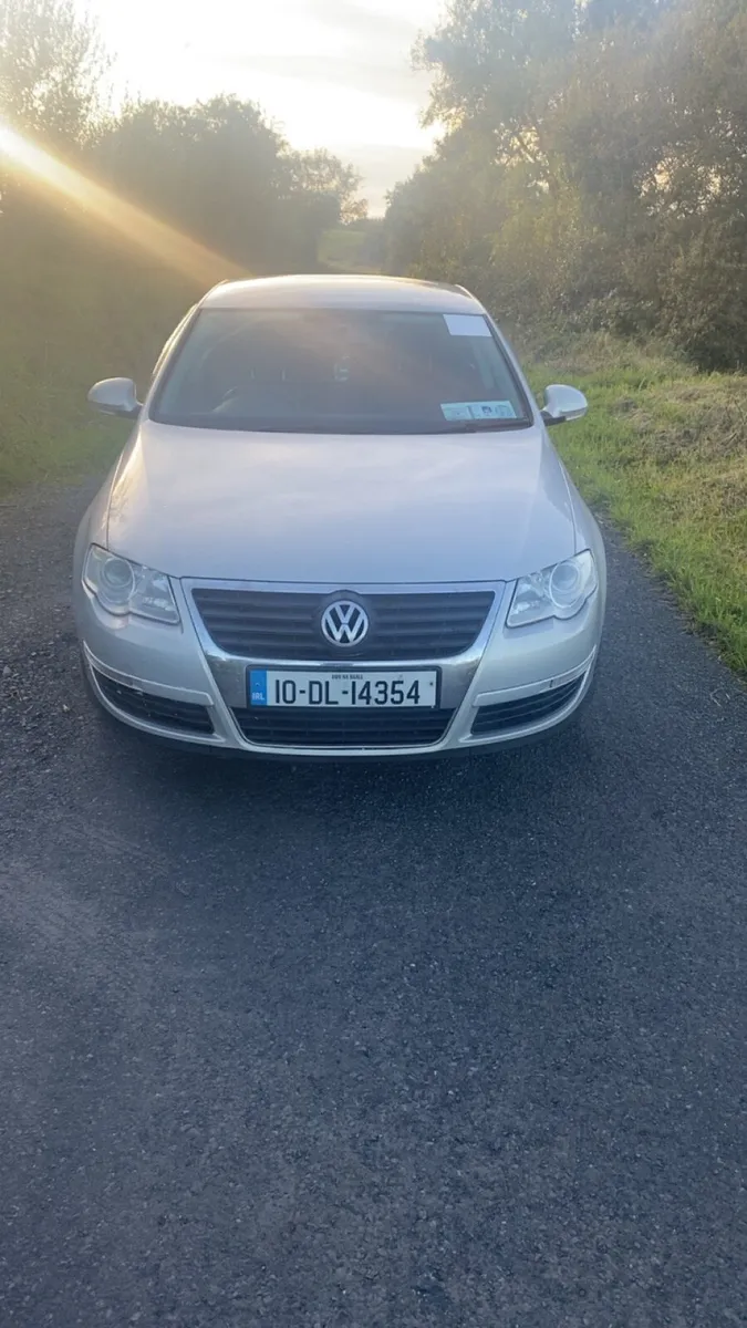 2.0 litre volkswagen Passat - Image 1