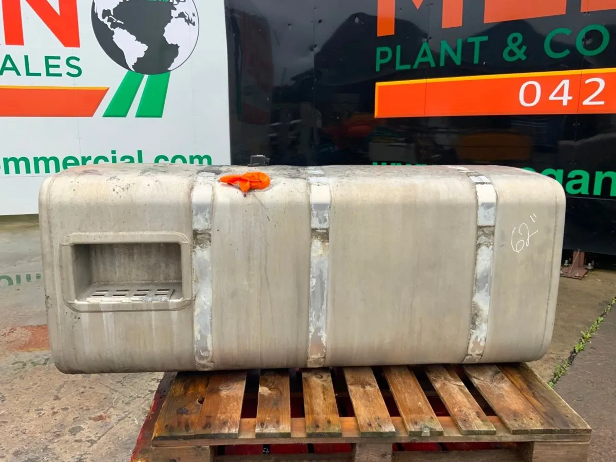 Scania R Series 700lts Aluminium Diesel Tank. - Image 1