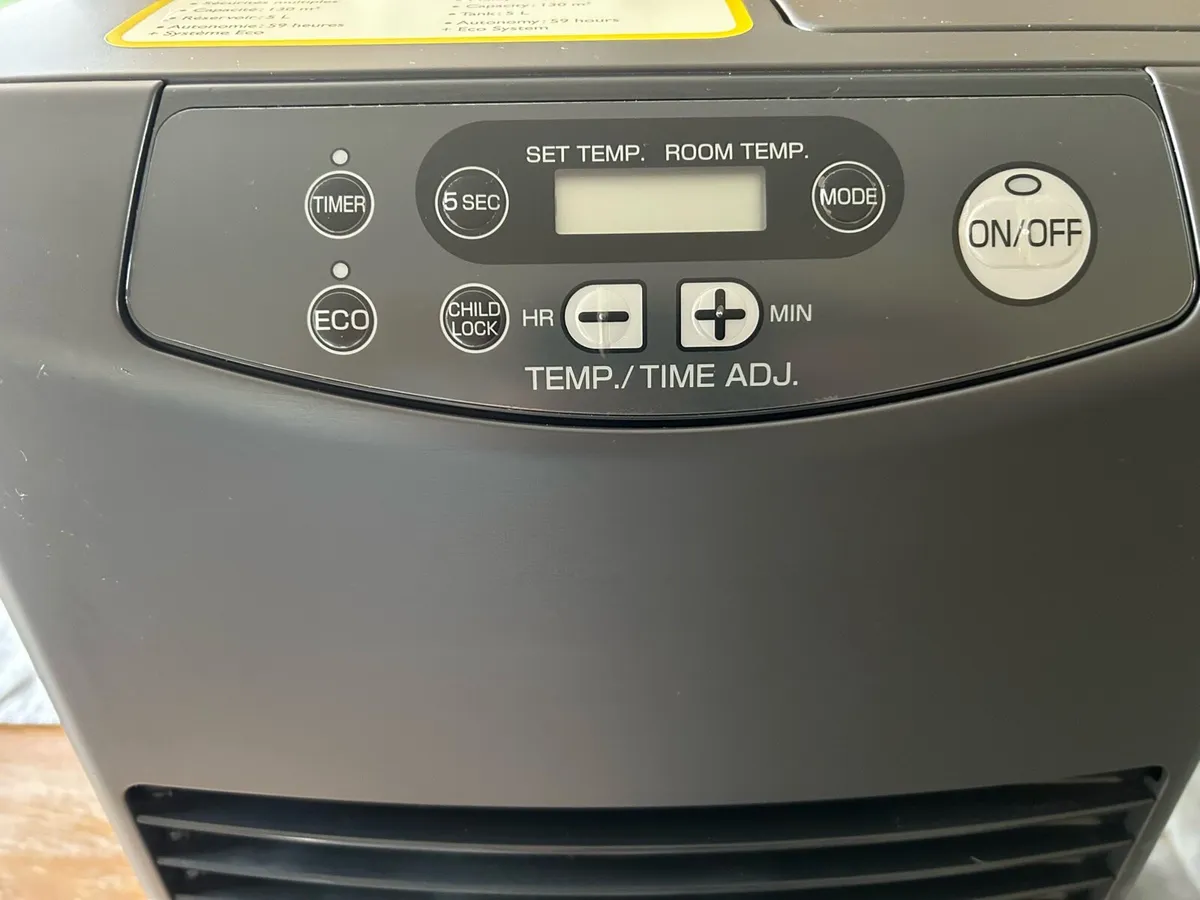 Inverter 3200w paraffin heater - Image 1
