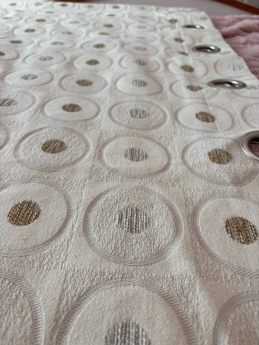 4x blackout curtains 220x225 cm ( 2 sets) - Image 2