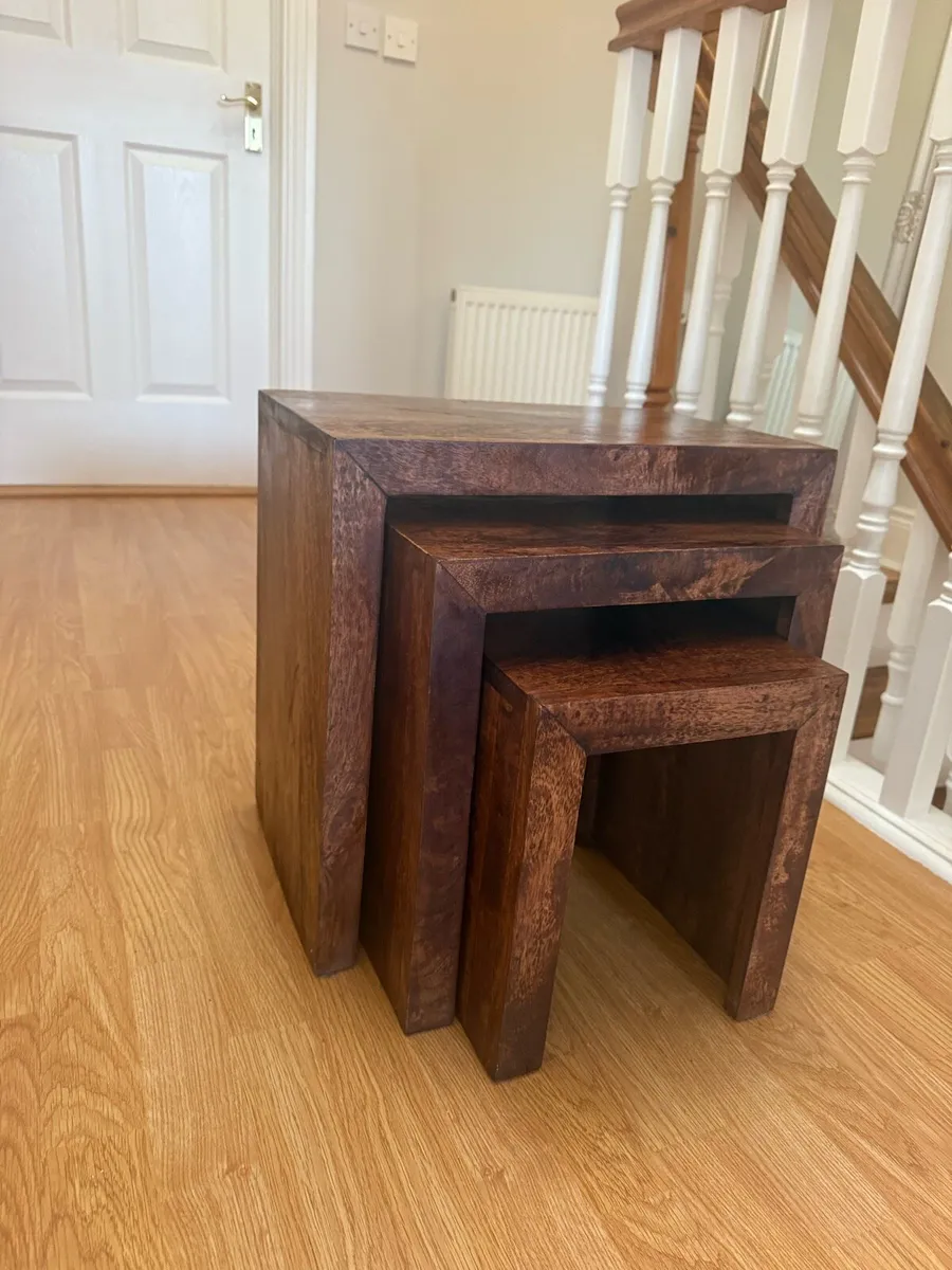 Best of tables - Image 1