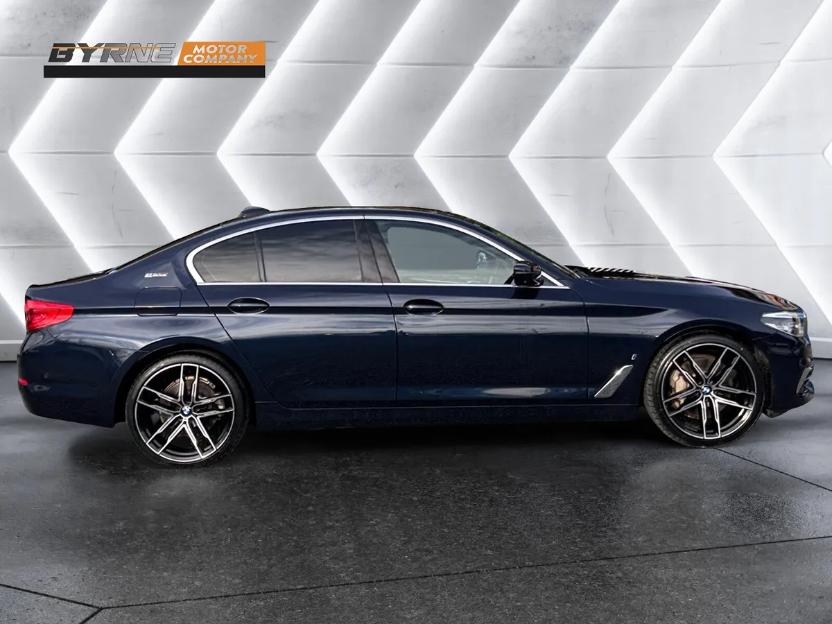 BMW 530E LUXURY PETROL HYBRID AUTO 2018 - Image 2