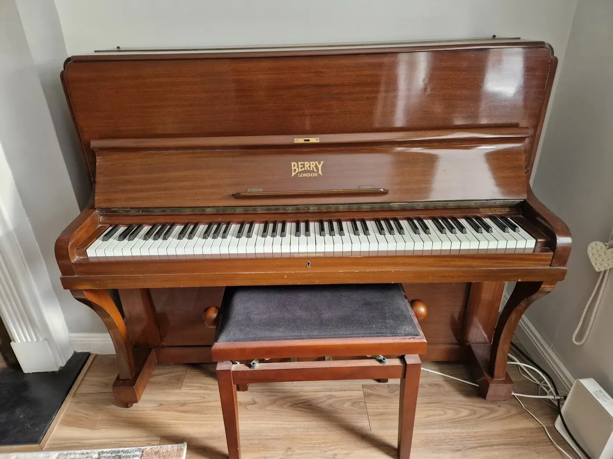 Piano - Image 3