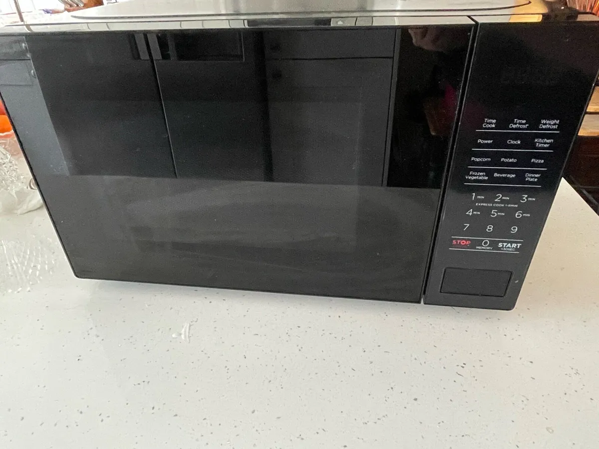 Microwave - Image 1