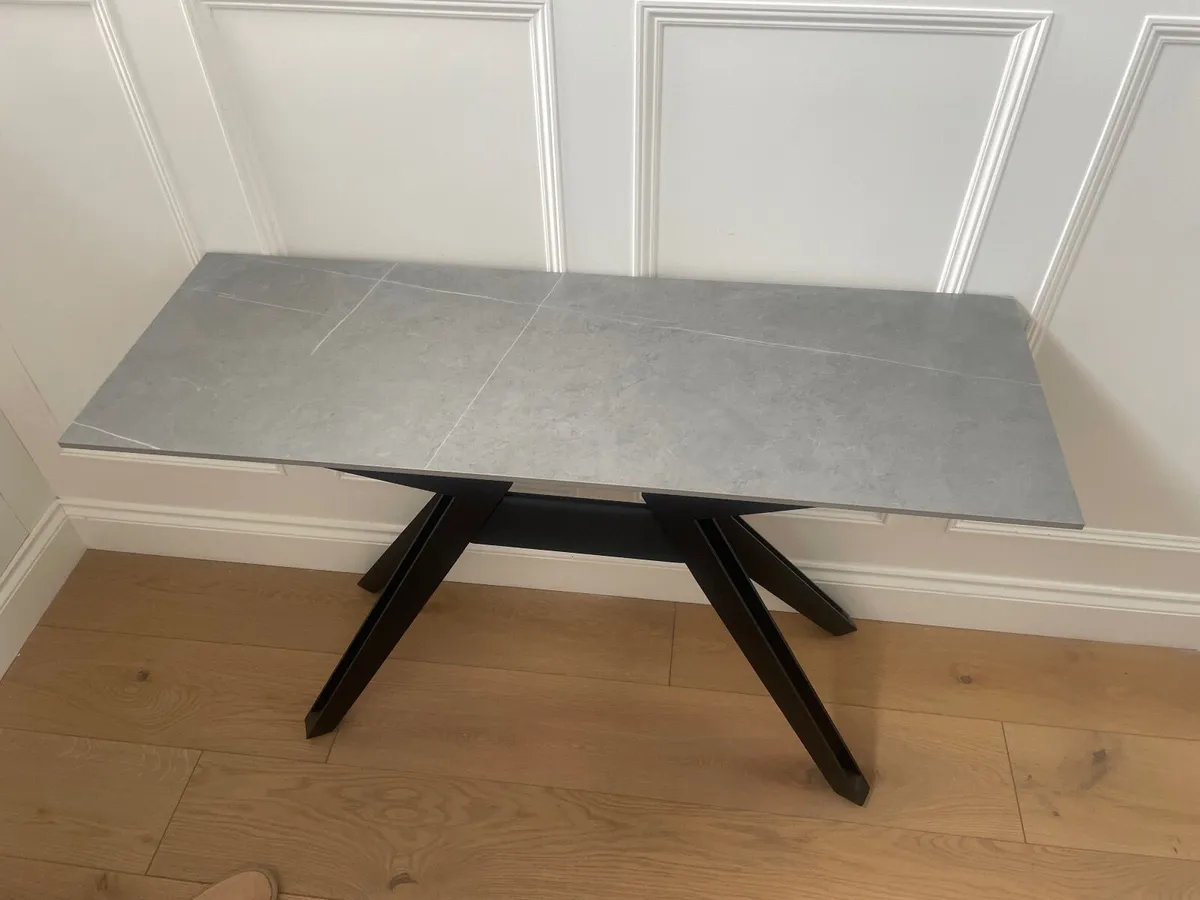 FREE Console table/ collection Dublin 6 - Image 1