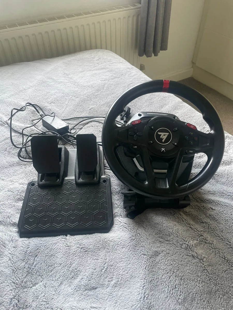 Thrust master T128 Racing Wheel - Image 1