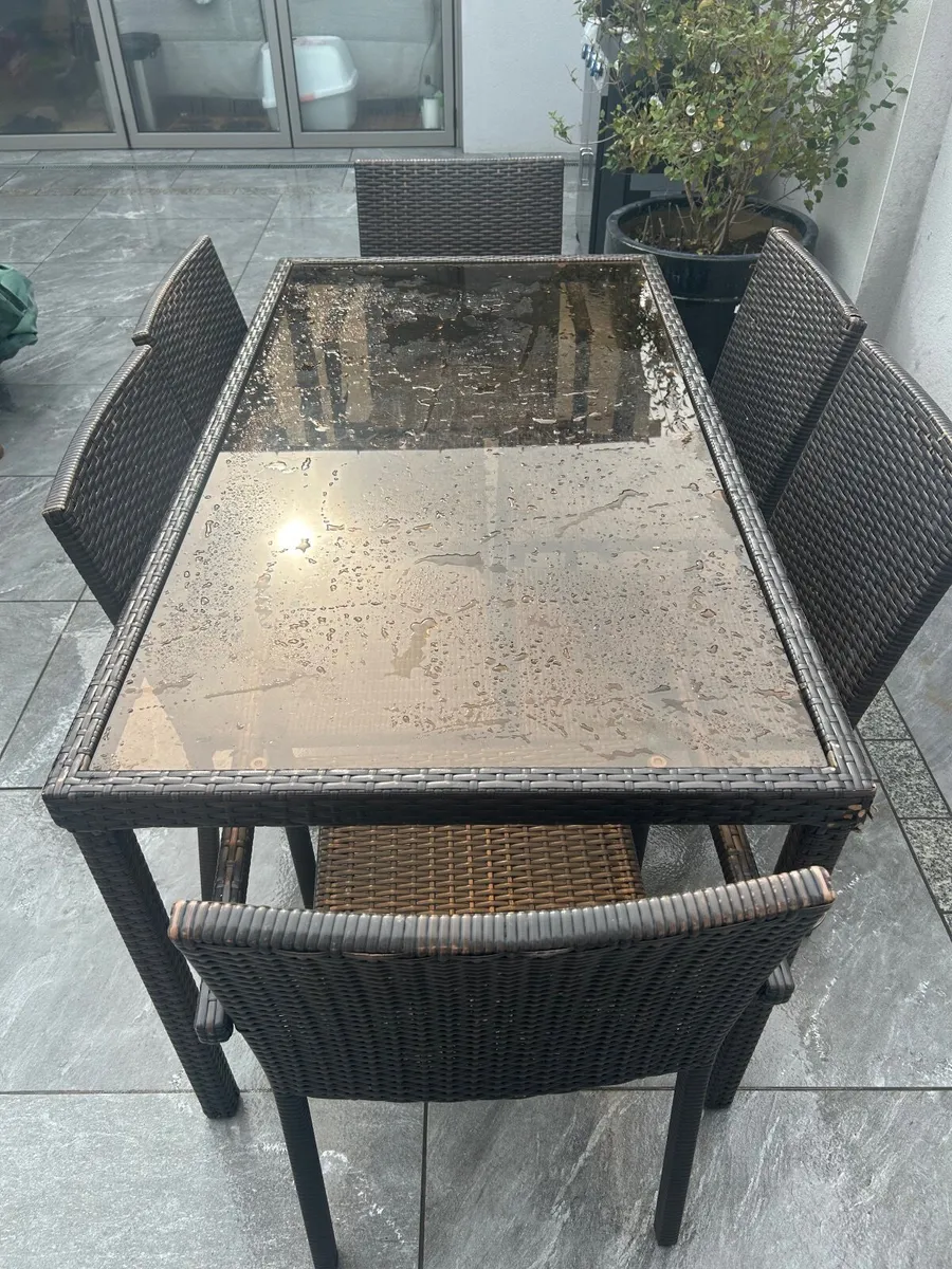 Table and Six Chairs - Image 3
