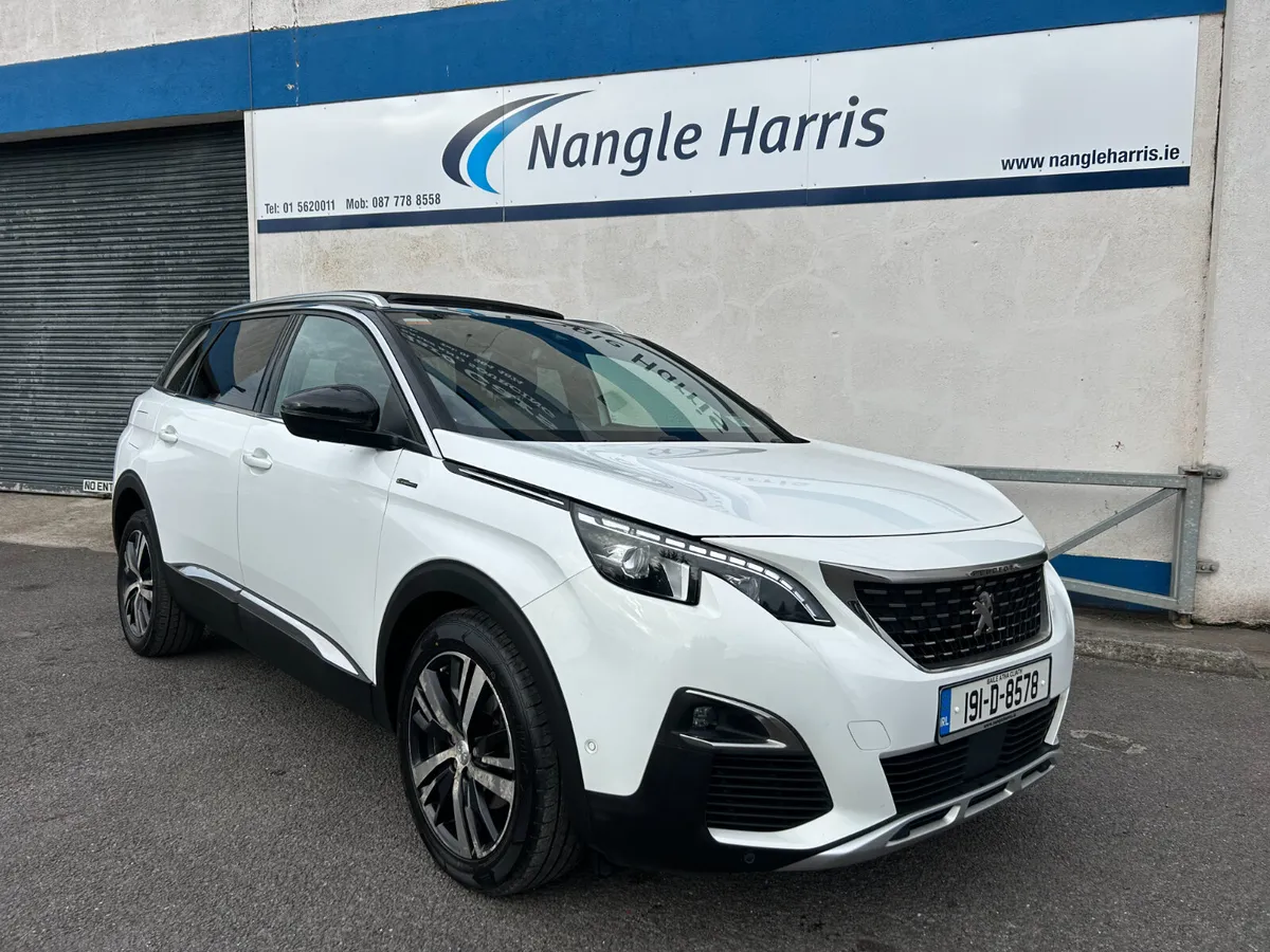 Peugeot 5008 GT LINE. PAN ROOF. - Image 4