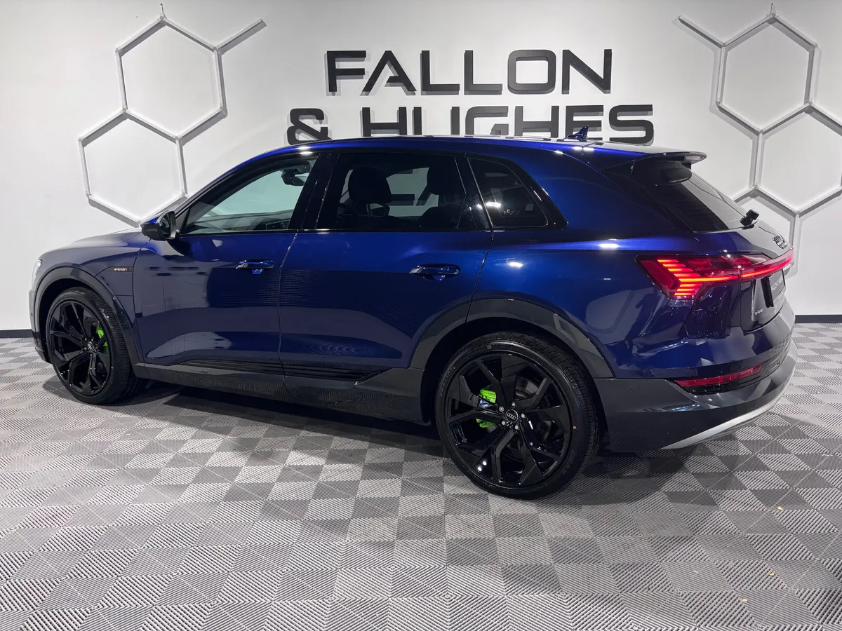 2022 AUDI E-TRON SPORT 50 QUATTRO - Image 4