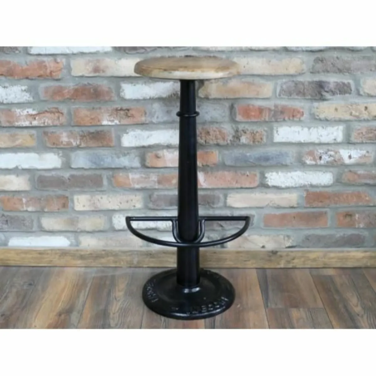 Bar Stool D10213 - Image 1
