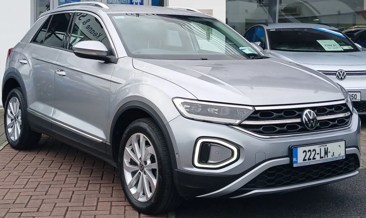 Volkswagen T-Roc Style 2.0 TDI 116HP  winter Pack - Image 1