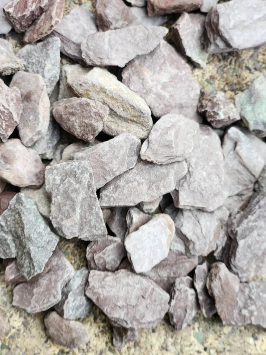 20mm plum Gravel - 1 tonne bag - Image 2