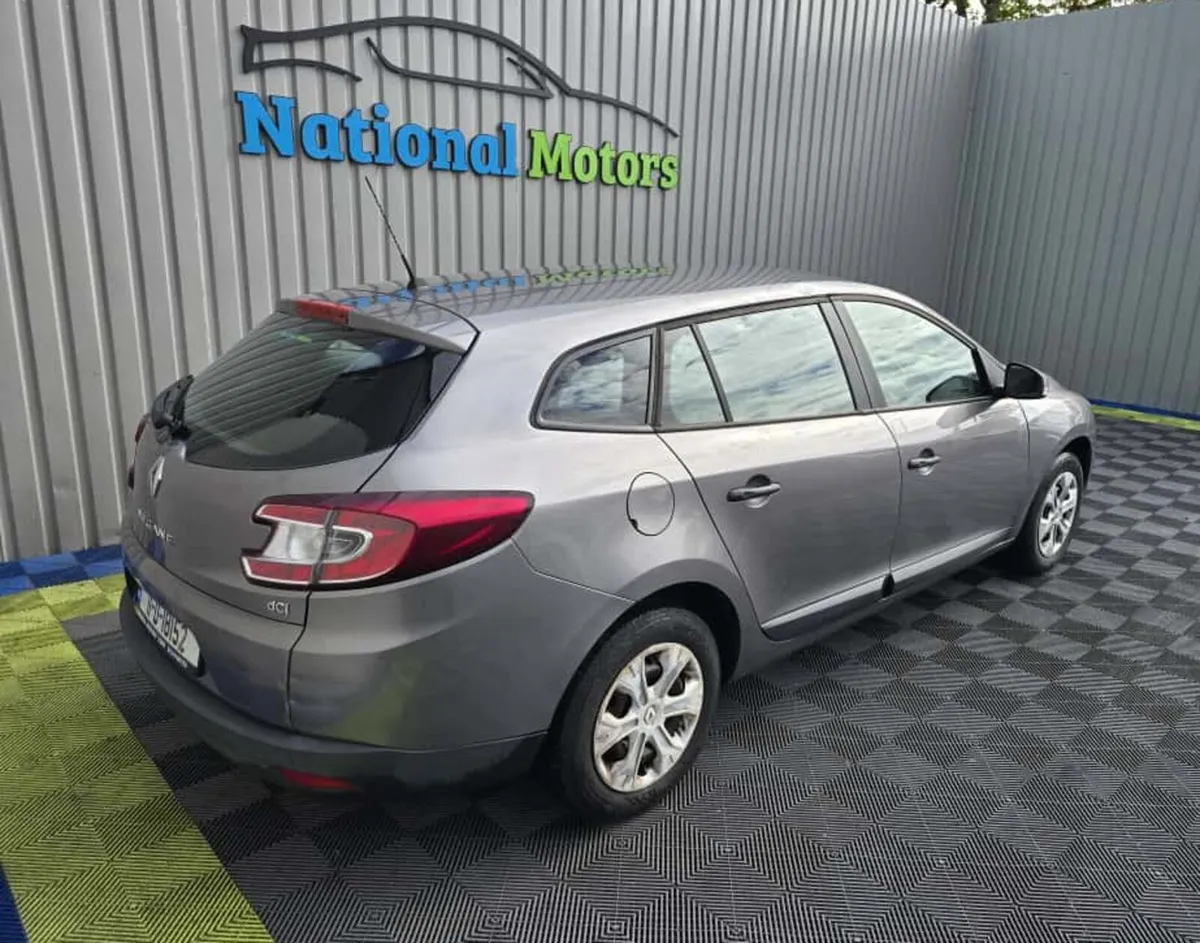 2011 Renault Megane 1.5 ROYALE DCI 90 ECO2 - Image 3