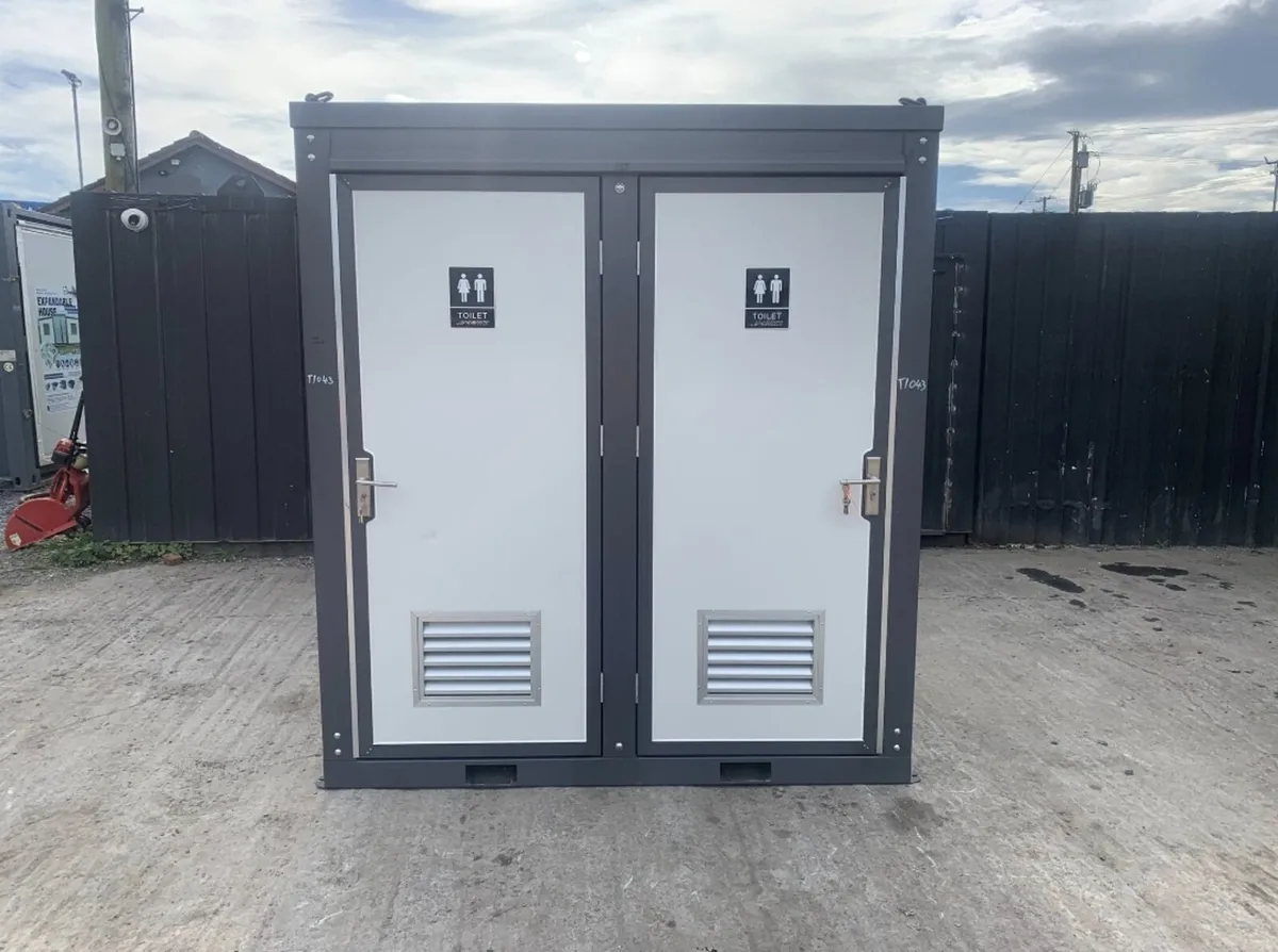 Double Toilet Cabin - Image 1
