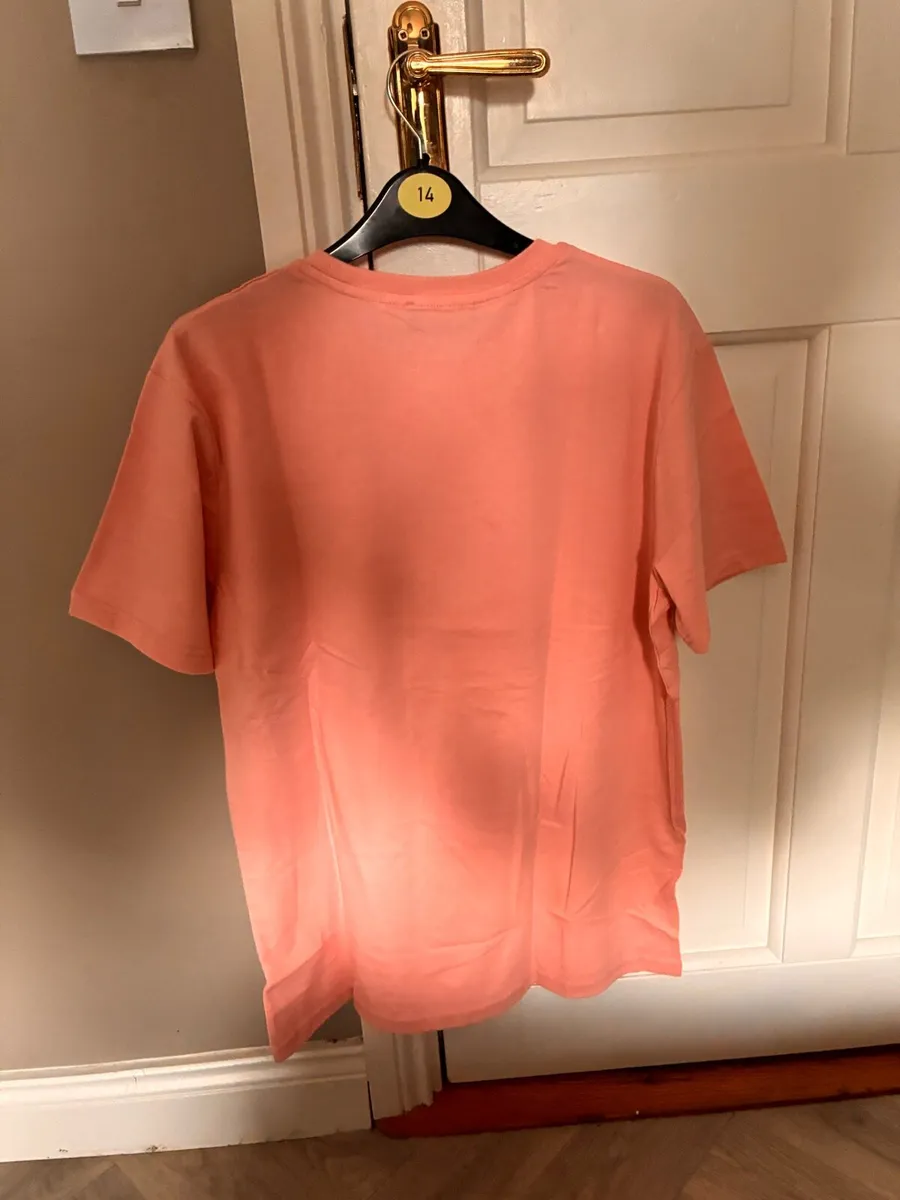 stone island T - Image 3