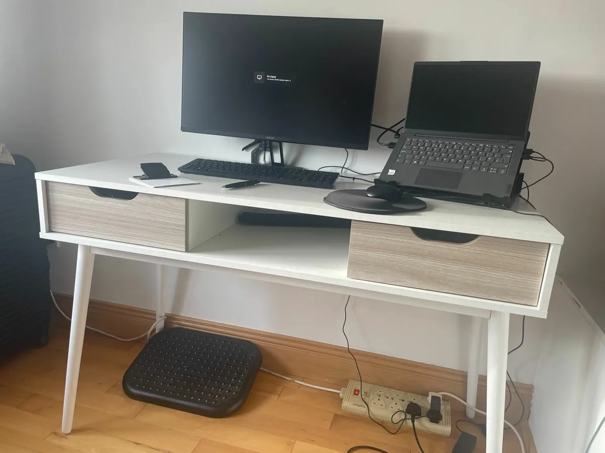 Study Desk - Image 2