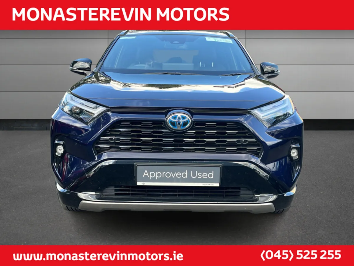 Toyota RAV4 RAV4 HYBRID SPORT 4DR AUTO - LOW MILEA - Image 3