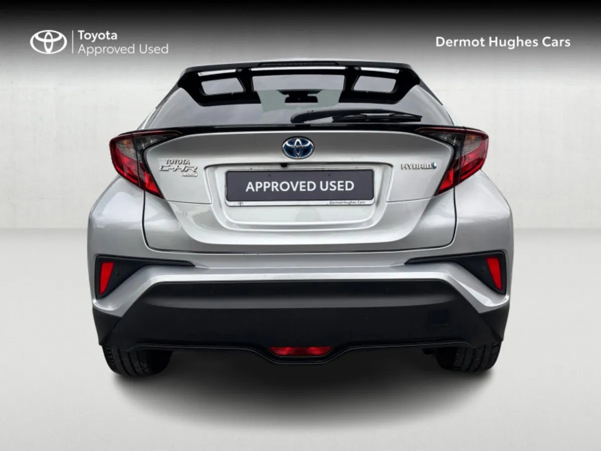 Toyota C-HR HYBRID SPORT AUTO - Image 4