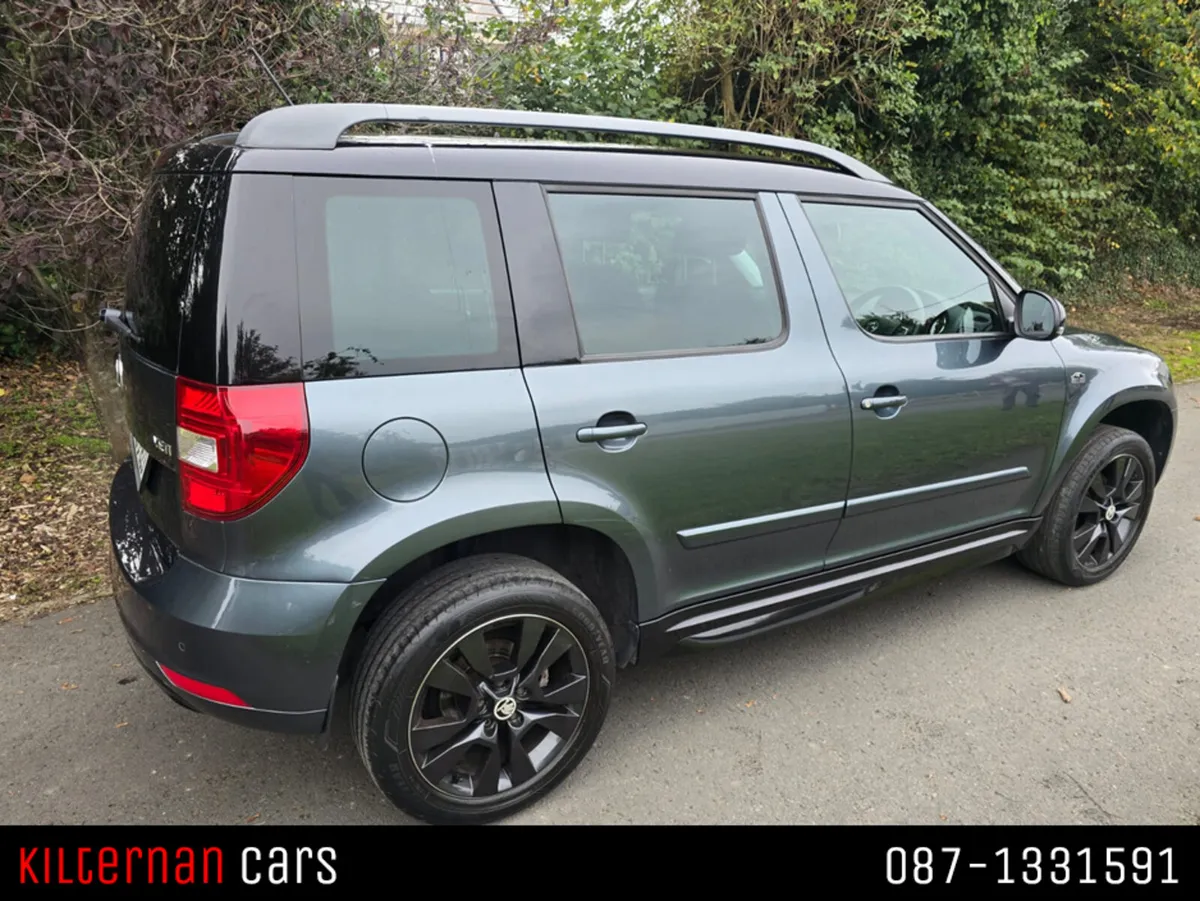 Skoda Yeti MONTE CARLO 1.2 TSI DSG PAN ROOF - Image 4