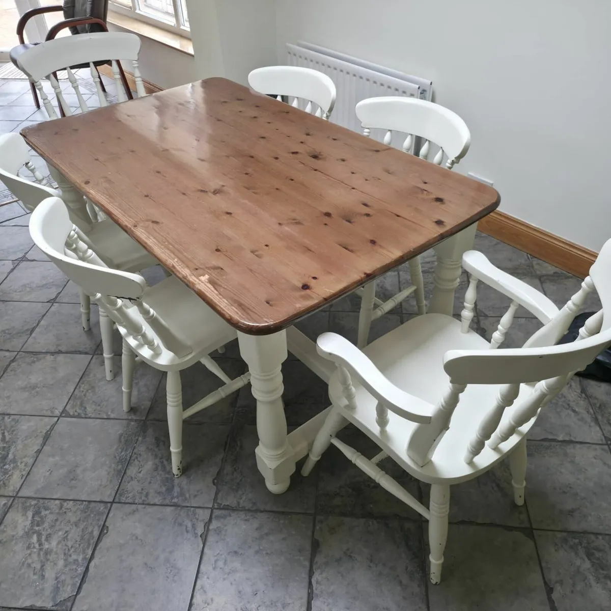 Kitchen Table & Chairs - Image 3
