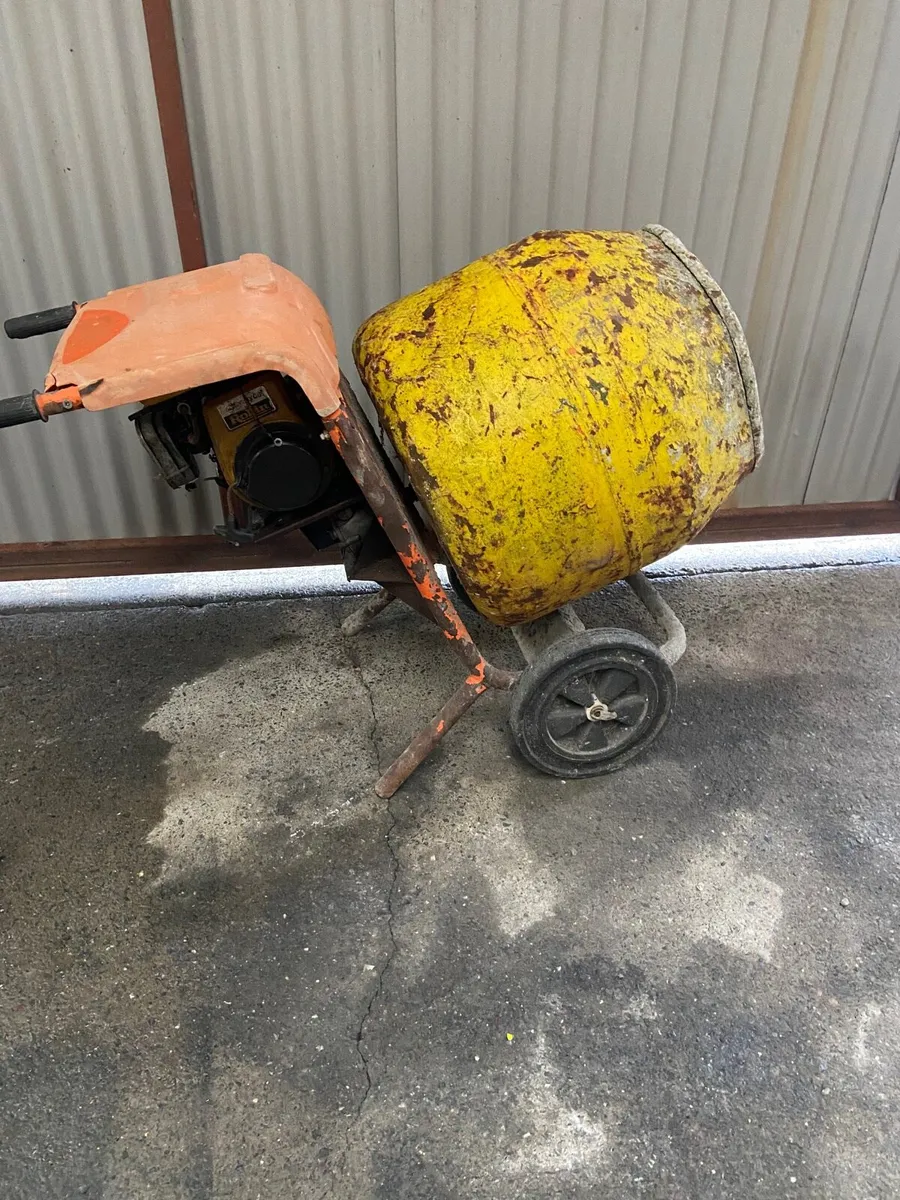 Belle cement mixer - Image 1
