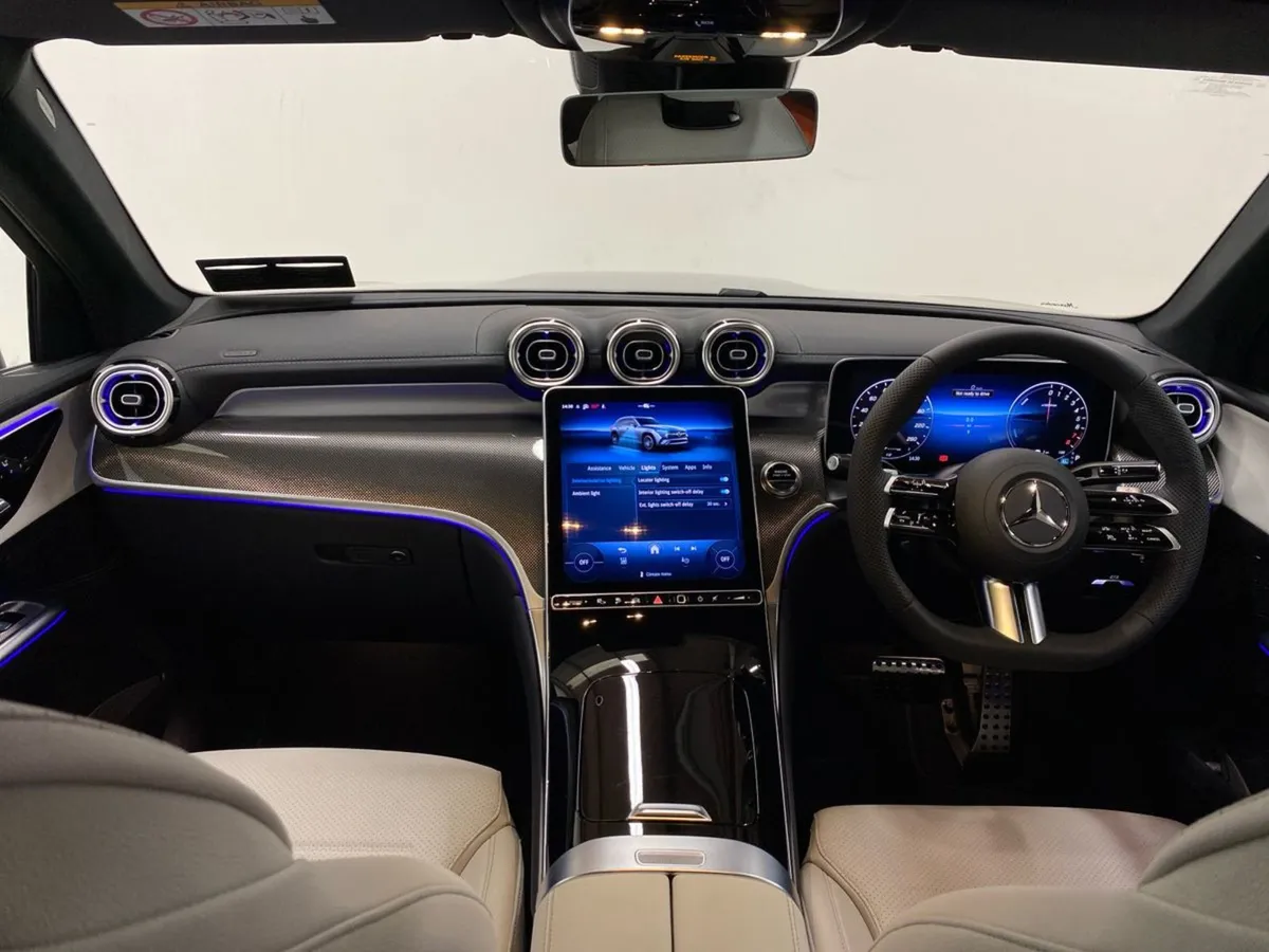 Mercedes-Benz GLC GLE 300e 4matic AMG Line Plus - Image 4