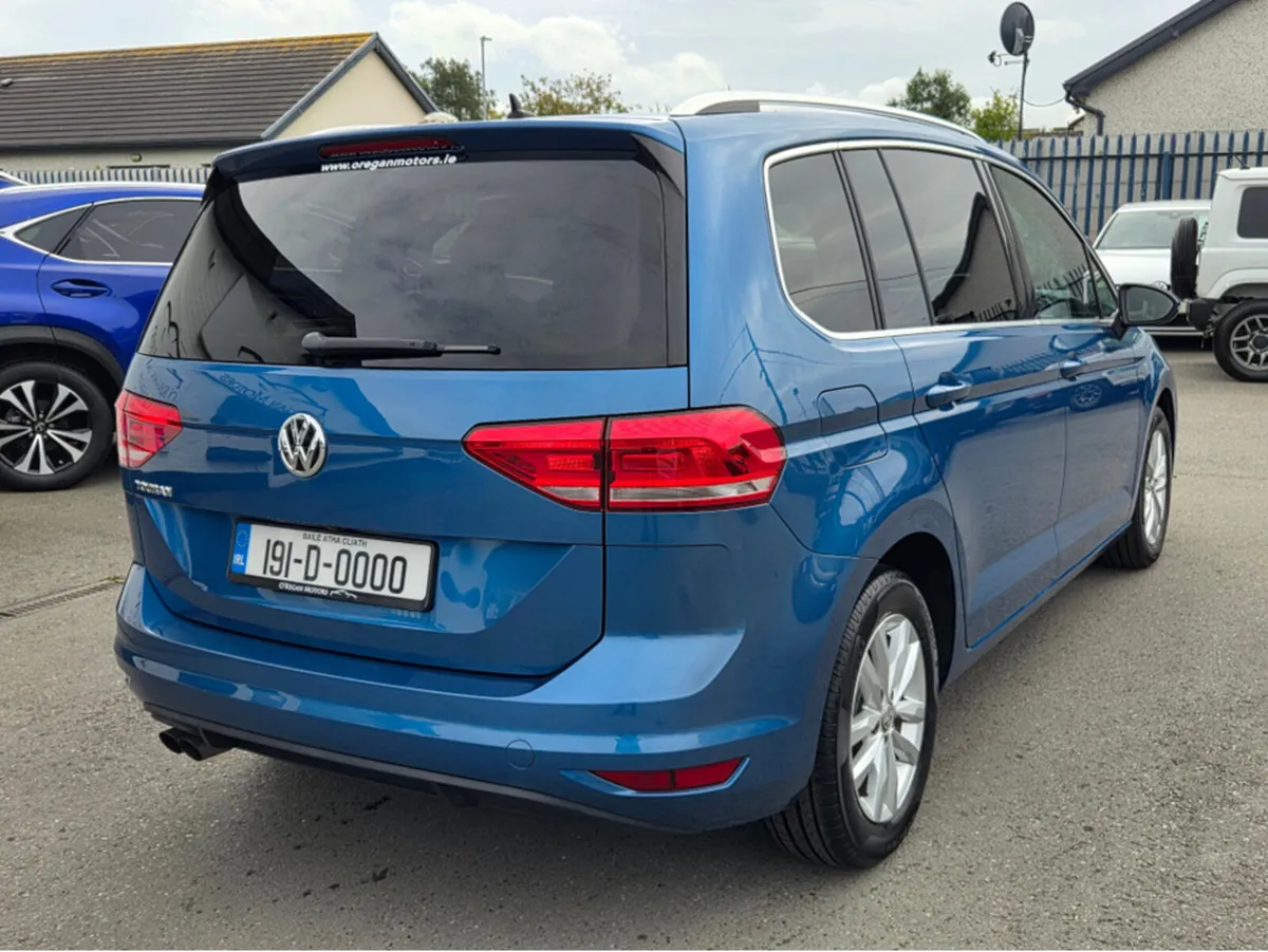 Volkswagen Touran 1.4 TSI COMFORTLINE 7-SEATER AUT - Image 4