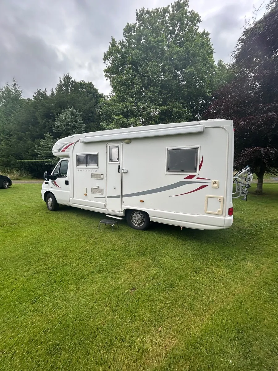 Camper Van - Image 4