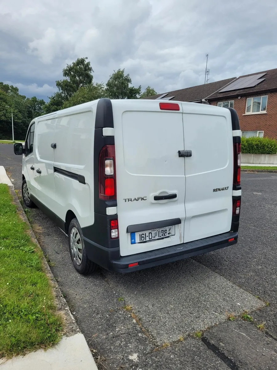 Renault Trafic 2016 - Image 3