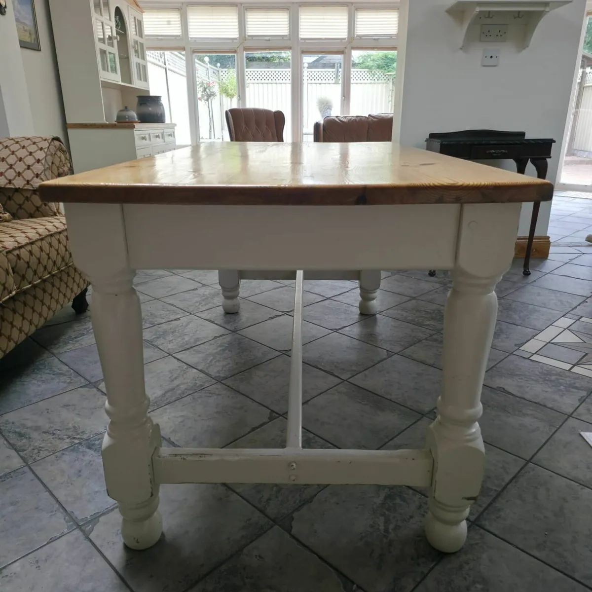 Kitchen Table - Image 3