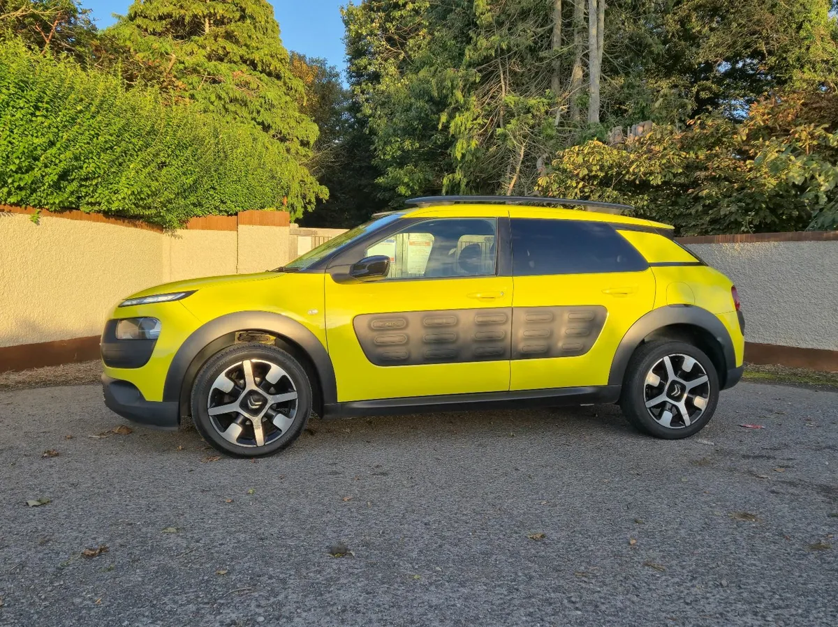 Citroen C4 Cactus 1.2 PETROL - NEW NCT 2 YEAR - Image 2