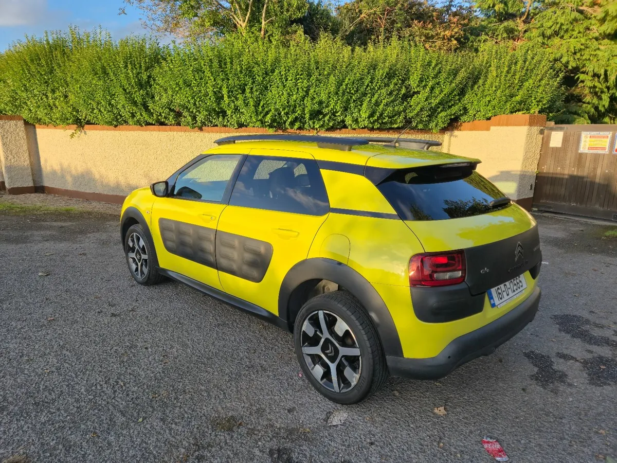 Citroen C4 Cactus 1.2 PETROL - NEW NCT 2 YEAR - Image 4