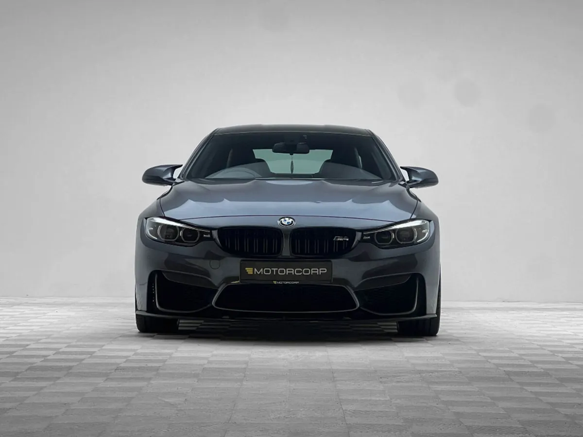 BMW M4 F82 COUPE 3.0 DCT - Image 2