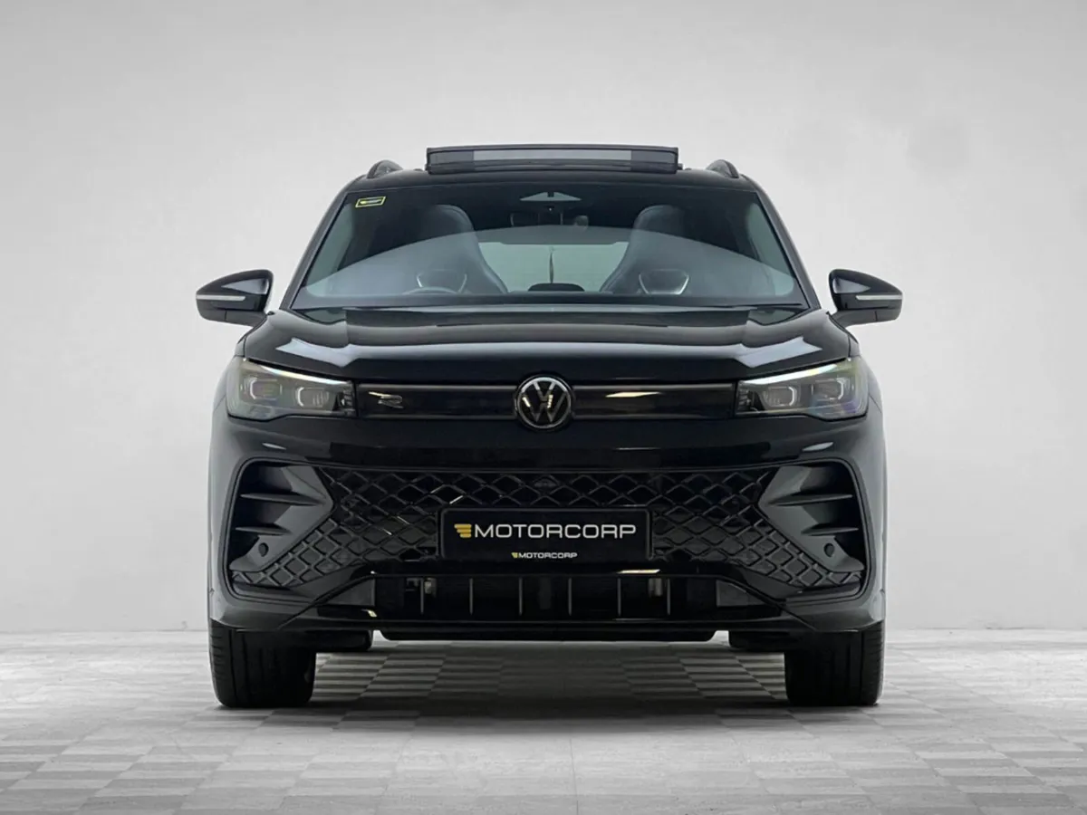Volkswagen Tiguan R-LINE 1.5 TSI PHEV DSG PAN ROOF - Image 2