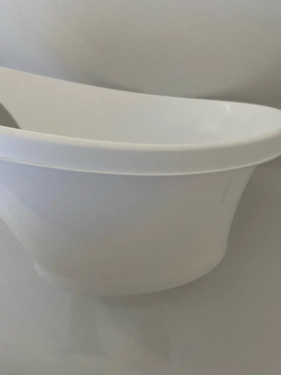 Baby Bath - Image 2