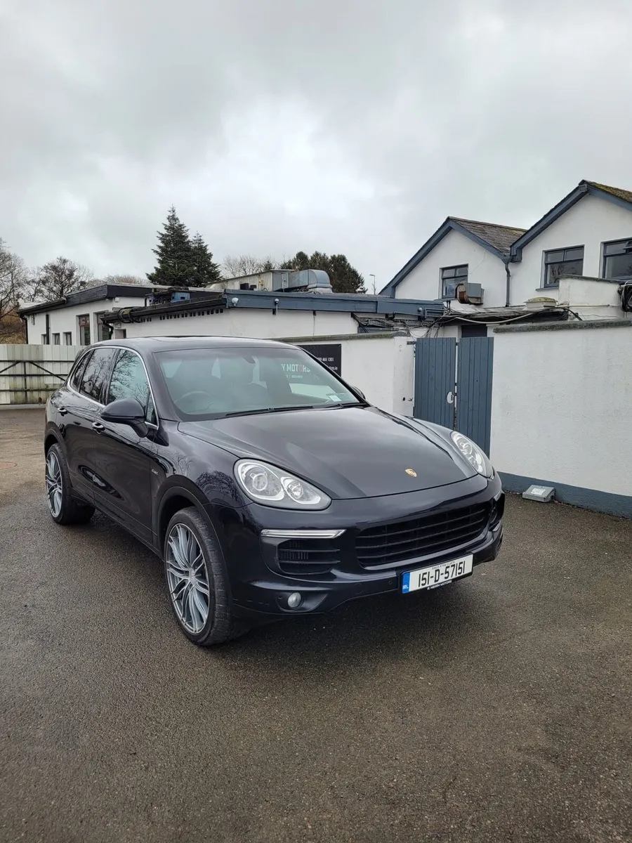 2015 Porsche Cayenne 3.0D - Image 2