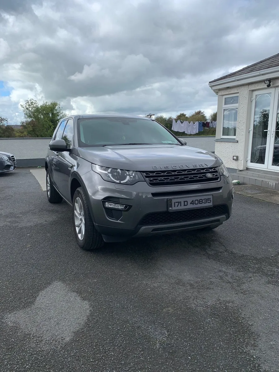 Land Rover Discovery Sport 2017 - Image 1
