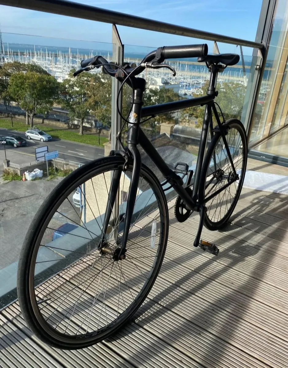 Fixed gear bike - must see - Image 1