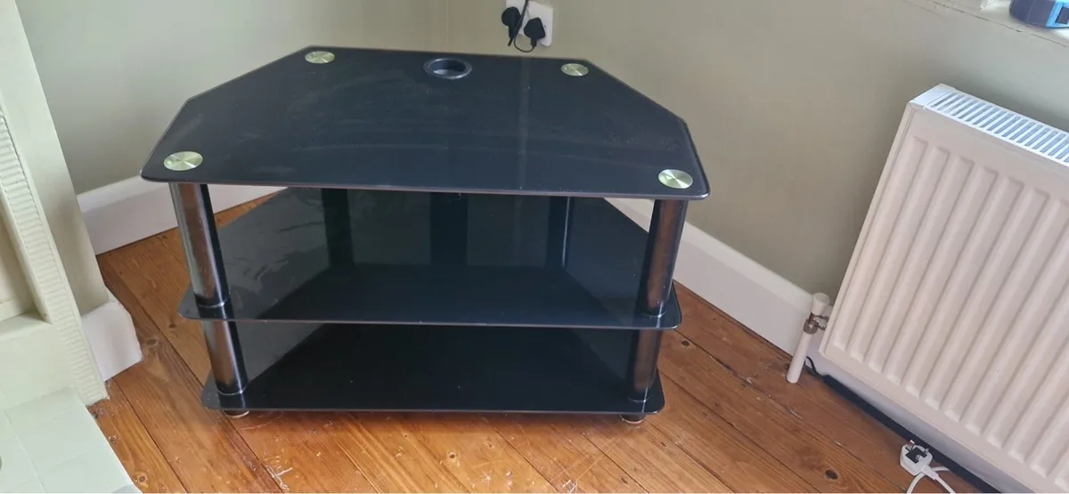 Tv stand - Image 1