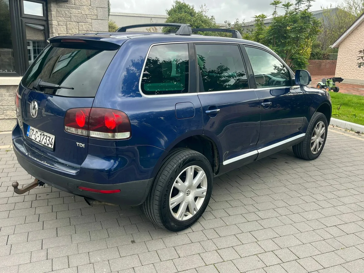 2007 Volkswagen Touareg 5 seater crewcab - Image 4