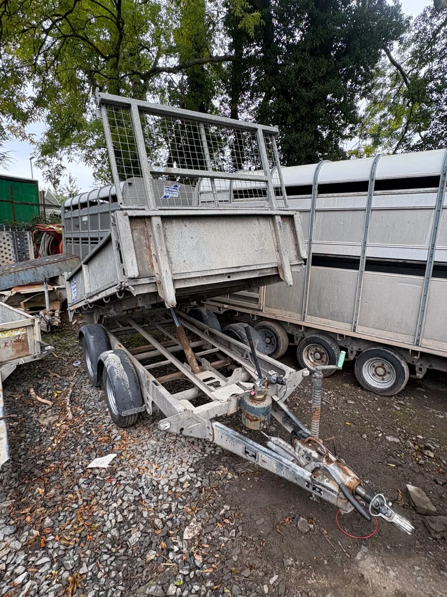 Ifor Williams 8ft tipping trailer - Image 1