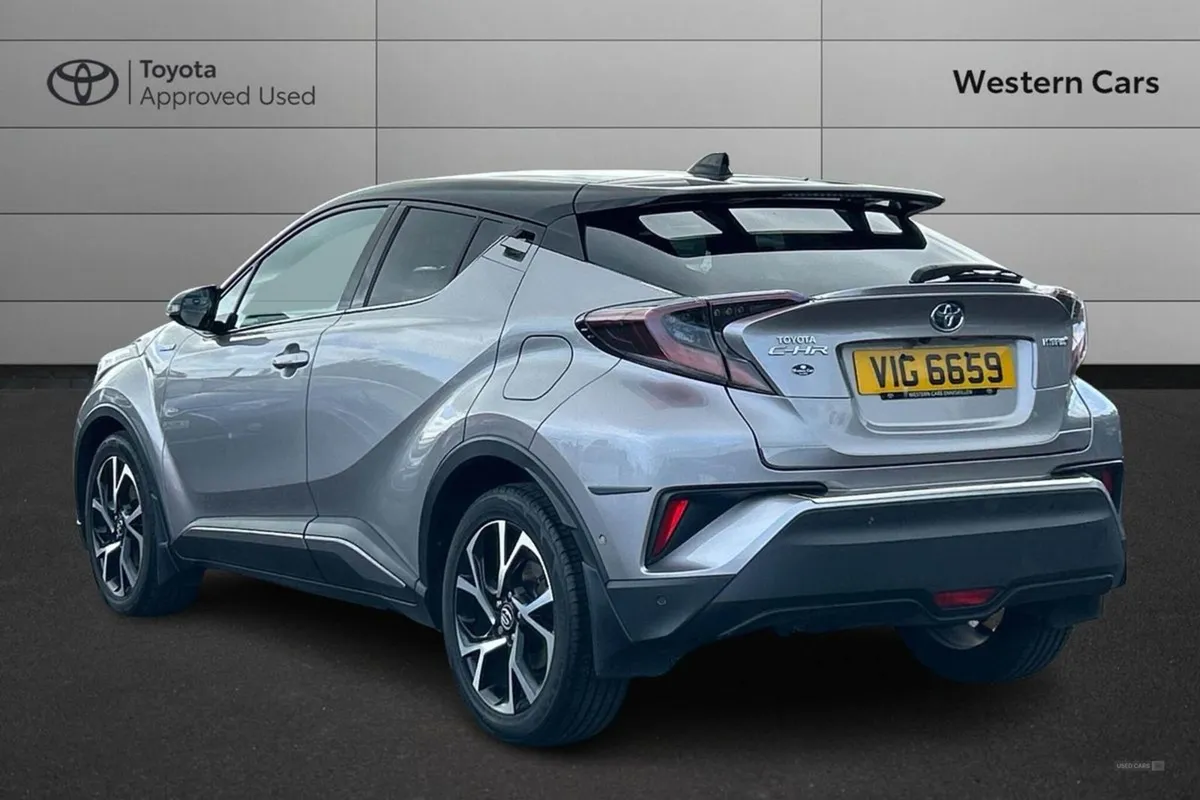 Toyota C-HR 1.8 Vvt-h Dynamic CVT Euro 6 (s/s) 5dr - Image 4