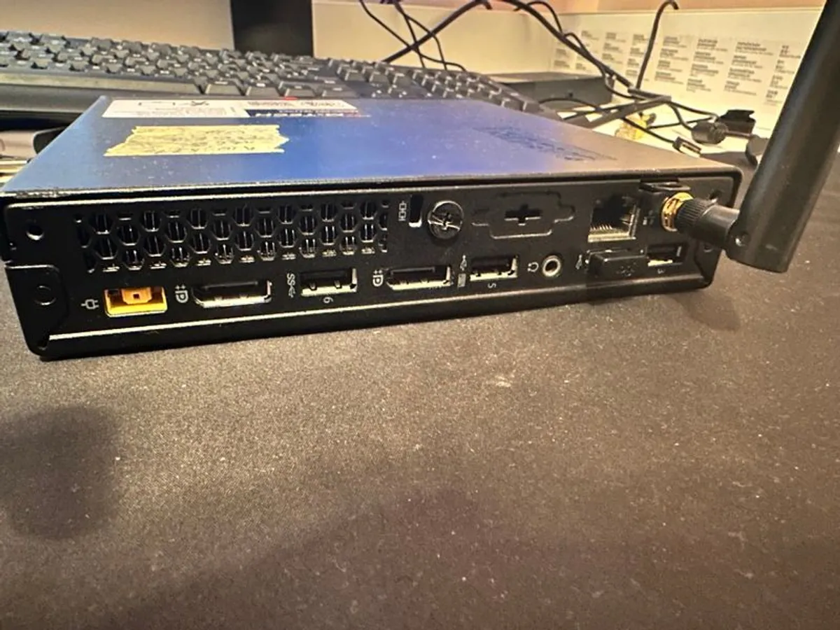 Lenovo ThinkCentre M715q  12GB RAM  256GB SSD - Image 2