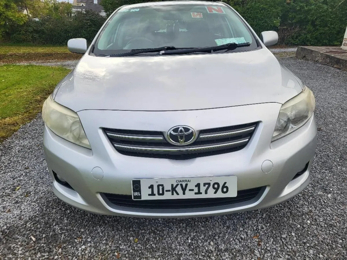 Toyota Corolla 2010 - Image 3